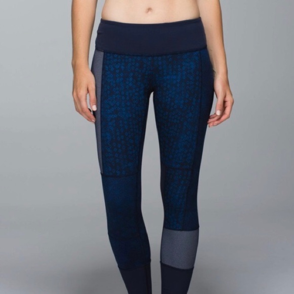 Lululemon Wunder Under Sashiko patchwork tight 6 - Picture 7 of 8